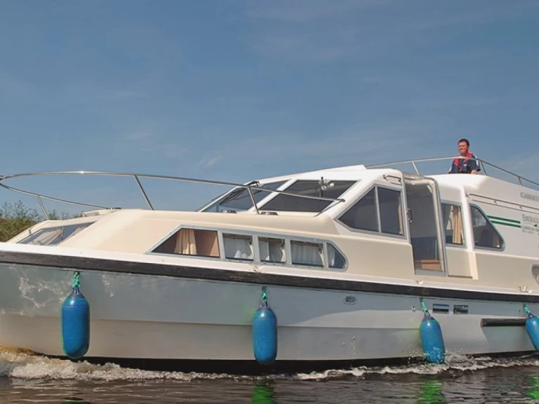 Standard Classique charter bareboat eller skeppad i Vinkeveen