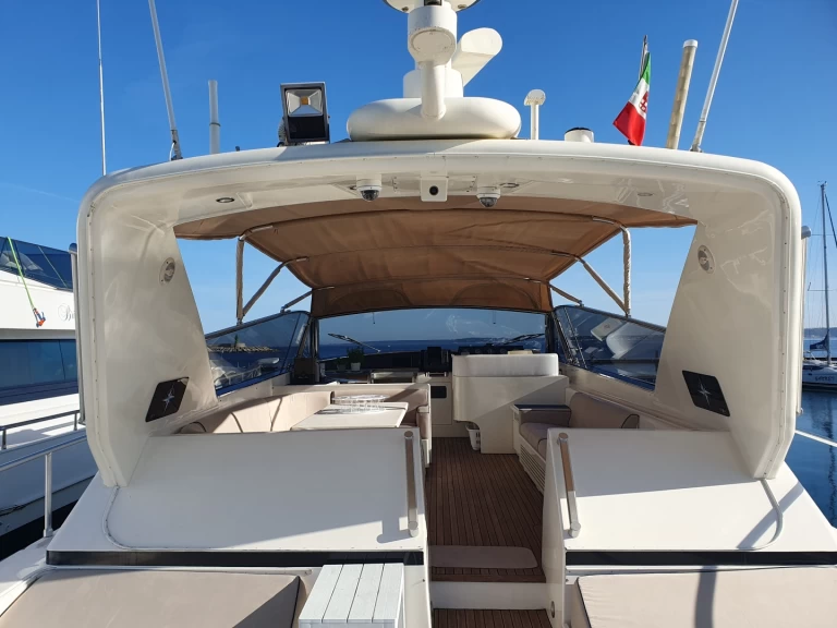 Hyr en Leopard Leopard 23 Sport Gallipoli 