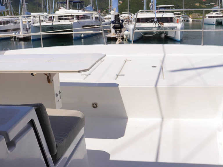 Uthyrning Katamaran  Bali med en båtlicens 