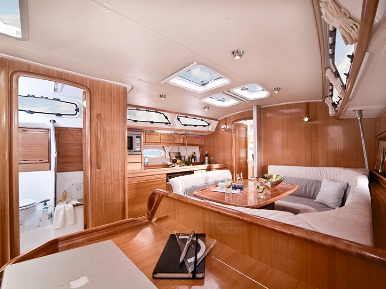 Uthyrning Preveza - Bavaria Bavaria 40 Cruiser av Samboat 