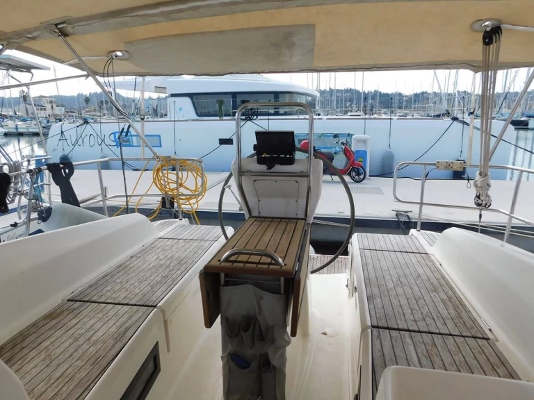 Uthyrning Segelbåt  Bavaria med en båtlicens 