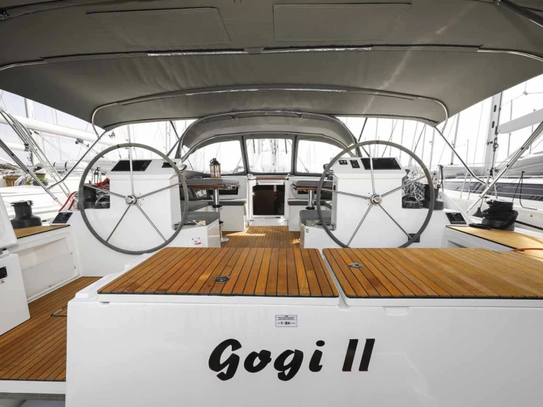 Uthyrning Segelbåt  Bavaria med en båtlicens 