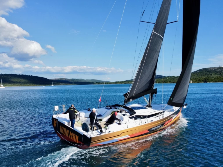 Båtuthyrning Elan Elan E6 i Pirovac på Samboat 