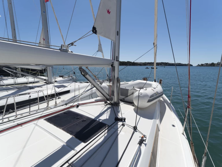 Yacht charter Portocolom billig Sun Odyssey 410