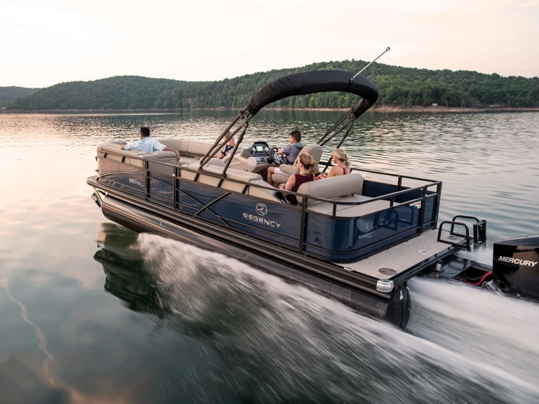 Hyr en regency 230 Sanguinet 