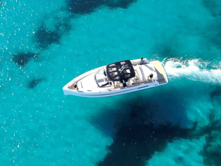 Hyra Motorbåt  med eller utan skeppare Fjord Port du Lavandou 