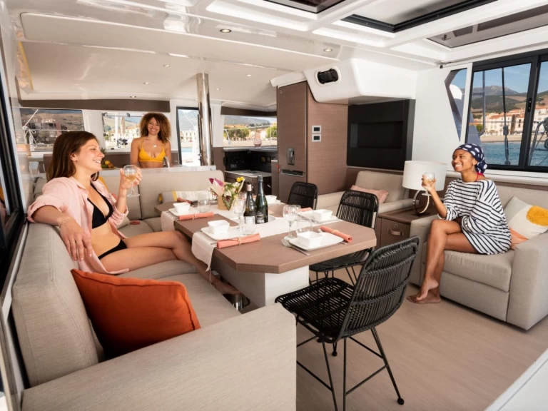 Hyra Katamaran  med eller utan skeppare Bali Marsh Harbour 