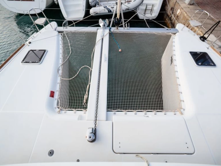 Båtuthyrning Lagoon Lagoon 400 S2 i Punta Ala på Samboat 