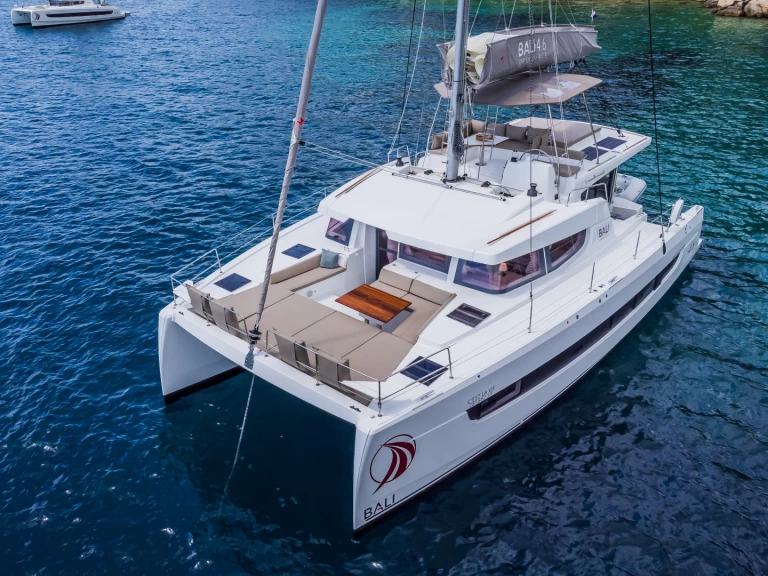 Bali Bali 4.6 charter bareboat eller skeppad i Kaštela