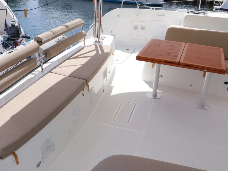 Yacht charter Road Town billig Lagoon 46