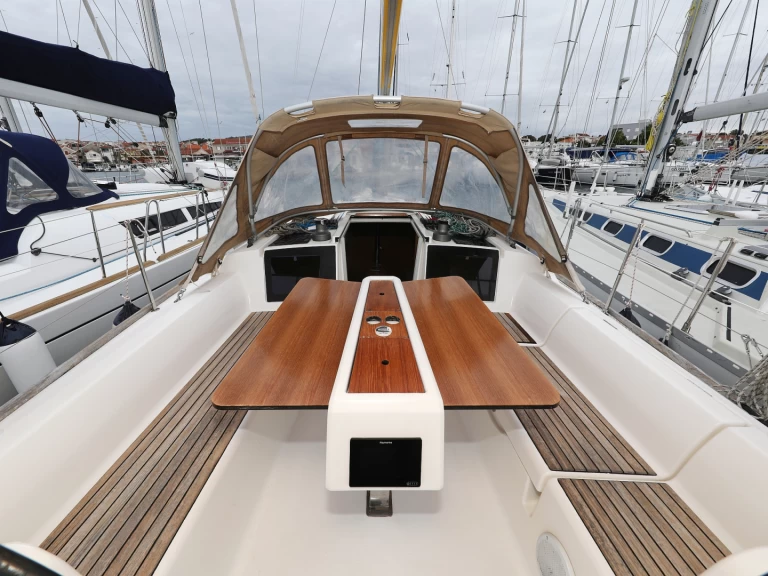 Uthyrning Segelbåt  i Šibenik  - Dufour Dufour 350 Grand Large