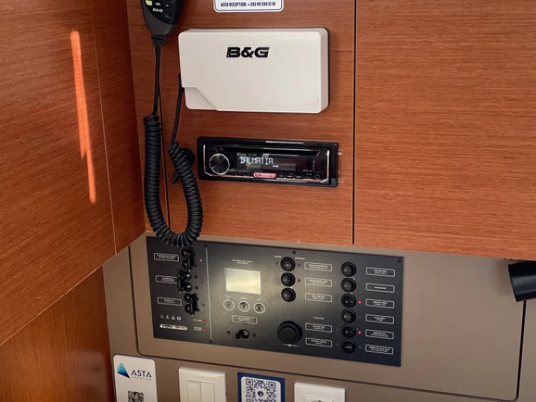 Segelbåt  för uthyrning Sukošan till det bästa priset 