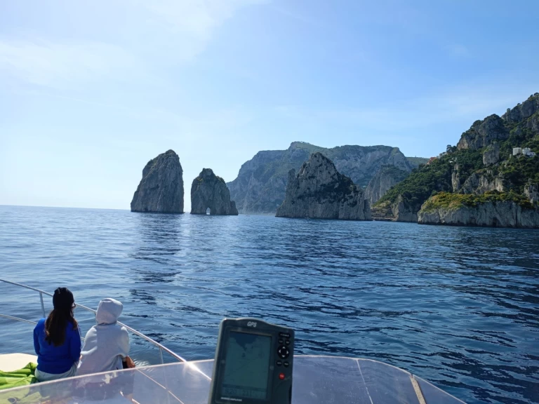 Motorbåt  för uthyrning Castellammare di Stabia till det bästa priset 