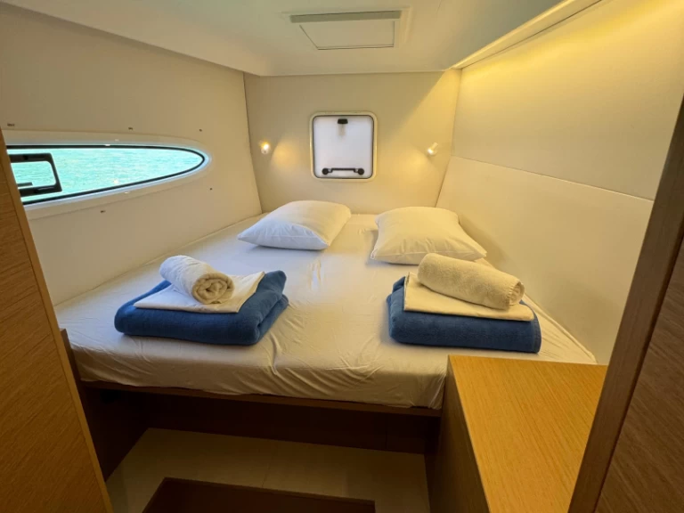 Yacht charter Komolac billig Excess 14