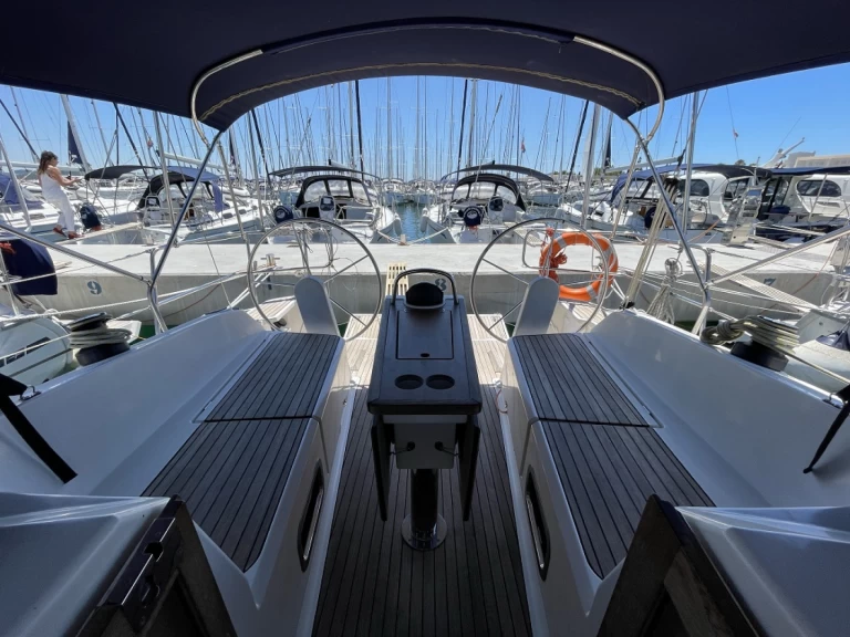 Båtuthyrning Bavaria Cruiser 37 i Sukošan på Samboat 