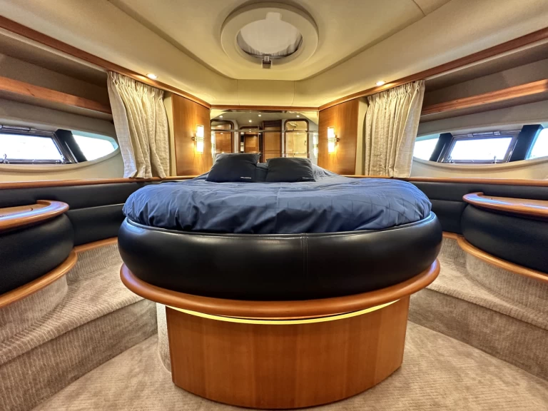 Båtuthyrning Azimut Azimut 62 Evolution i Golfe-Juan på Samboat 