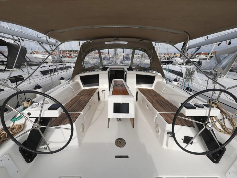 Hyr en Dufour Dufour 430 Šibenik  