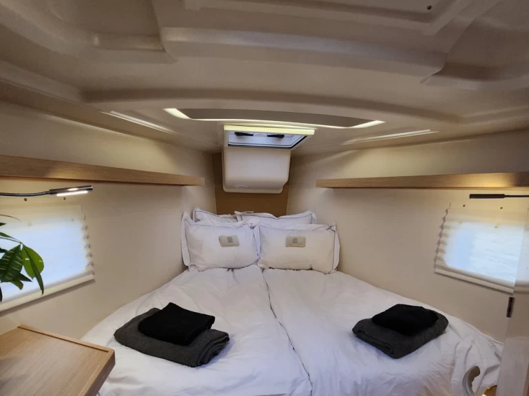 Hyra Segelbåt  med eller utan skeppare Hanse Nidri 