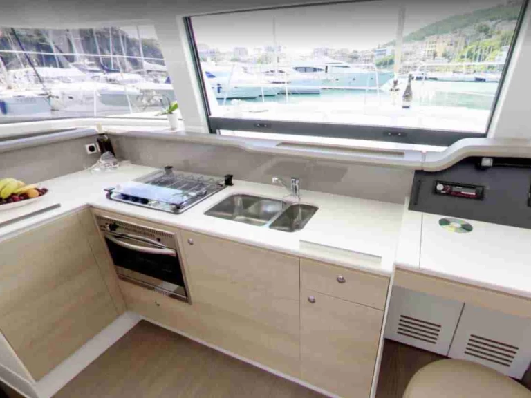 Hyr en Bali Catamarans Bali 4.1 Agropoli 