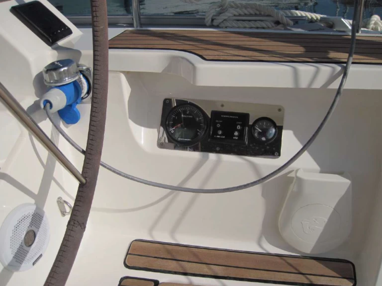 Segelbåt  för uthyrning Capo d'Orlando till det bästa priset 