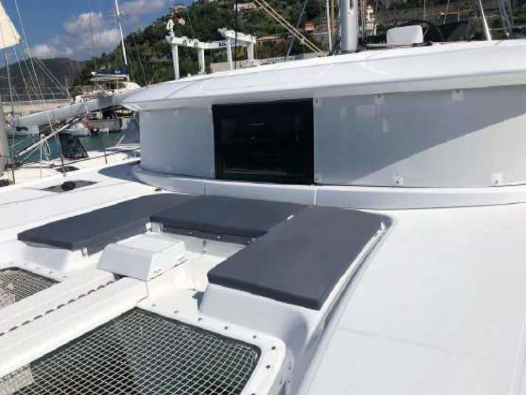 Uthyrning Capo d'Orlando - Lagoon Lagoon 46 av Samboat 