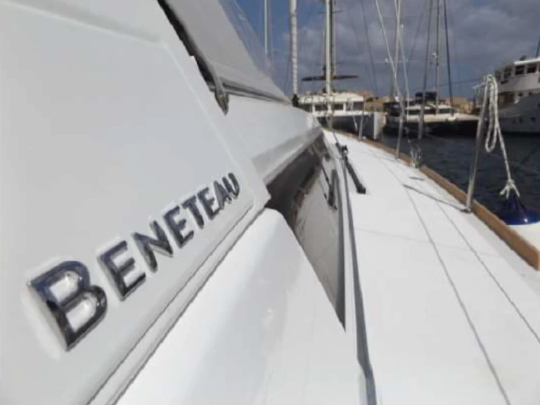 Båtuthyrning Bénéteau Oceanis 48 i Kalkara på Samboat 