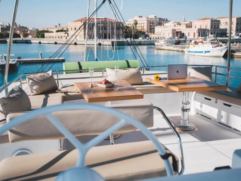 Båtuthyrning Bali Bali 5.4 i Capo d'Orlando på Samboat 