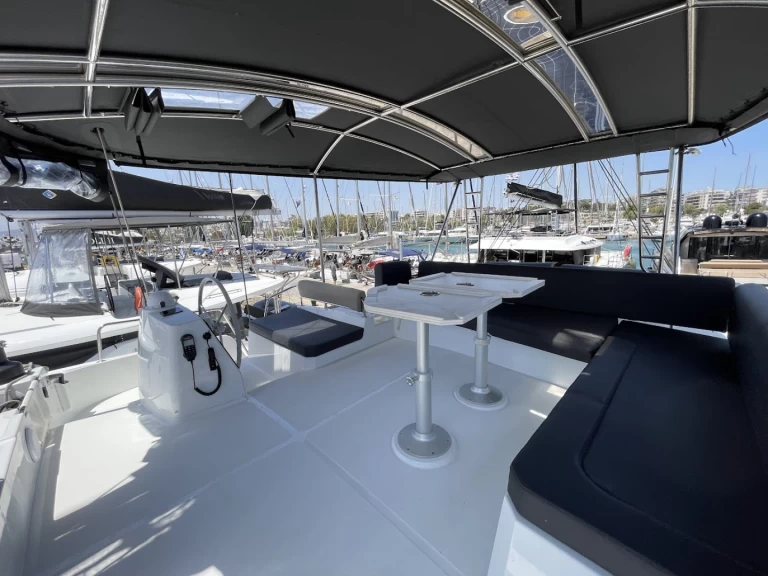 Båtuthyrning Bali Bali 4.8 i Alimos på Samboat 