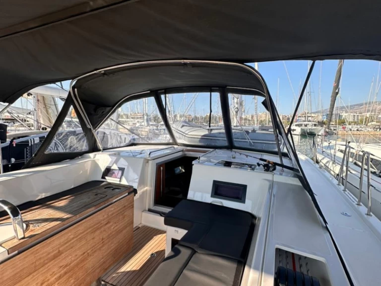 Hyra Segelbåt  med eller utan skeppare Bavaria Alimos 