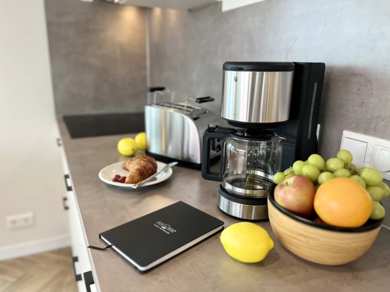 Kanalbåt för uthyrning Kröslin till det bästa priset 