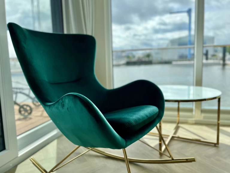 Kanalbåt för uthyrning Kröslin till det bästa priset 