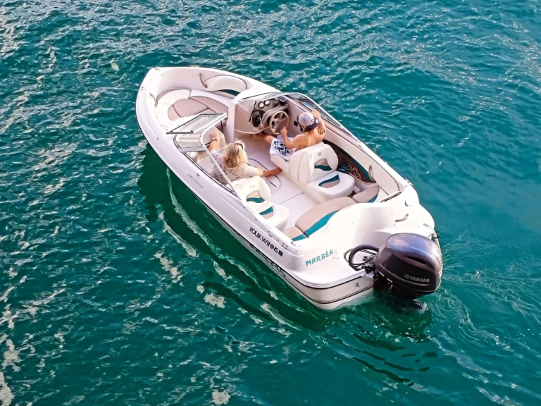 Uthyrning Saint-Jorioz - Four Winns Horizon 170 av Samboat 