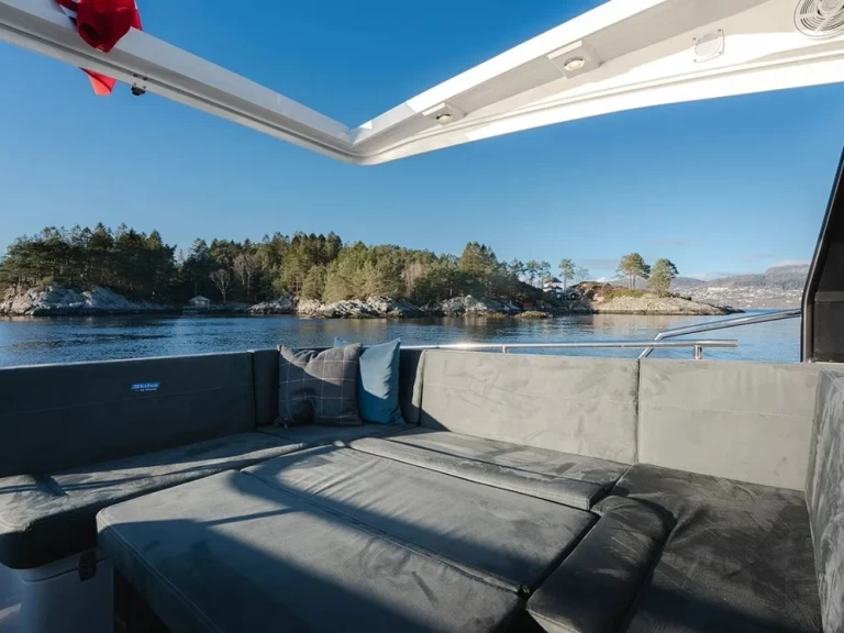 Hyra Motorbåt  med eller utan skeppare Viknes Sukošan 