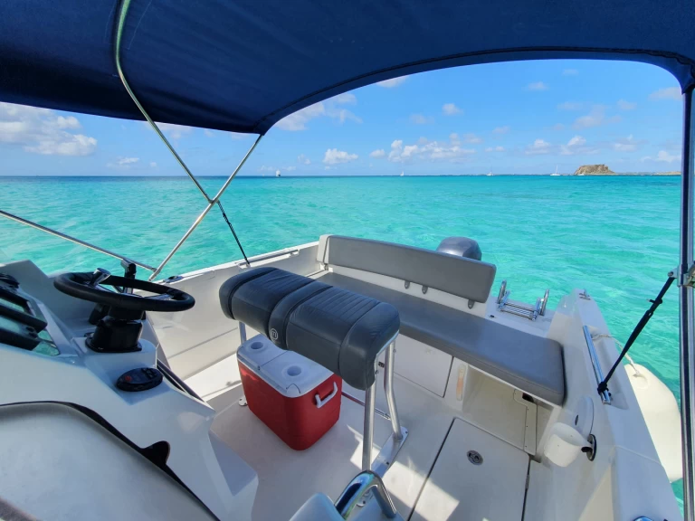 Motorbåt  för uthyrning Marigot till det bästa priset 