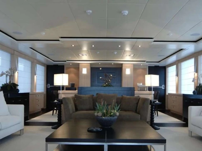 Yacht charter Savona billig PENELOPE 