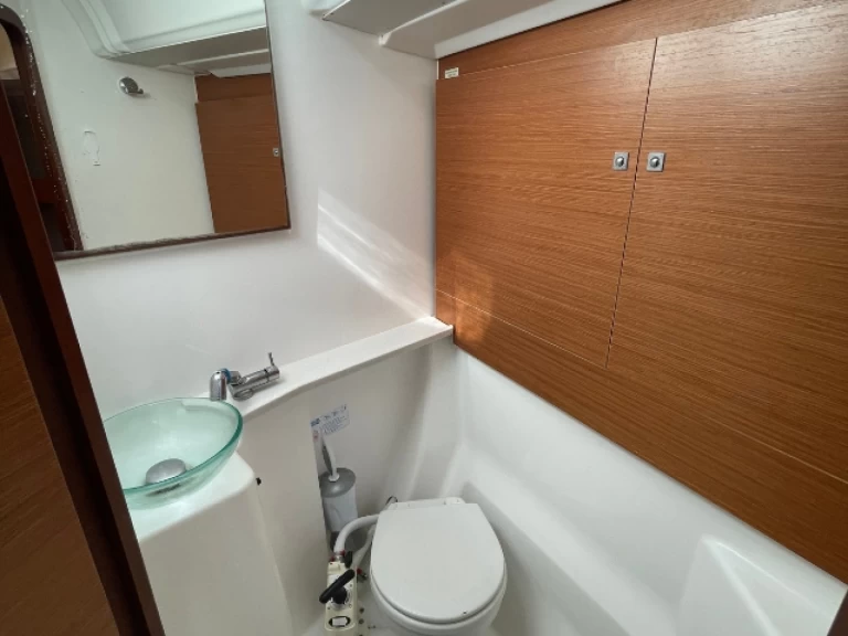 Hyr en Dufour Dufour 460 Grand Large Alimos 