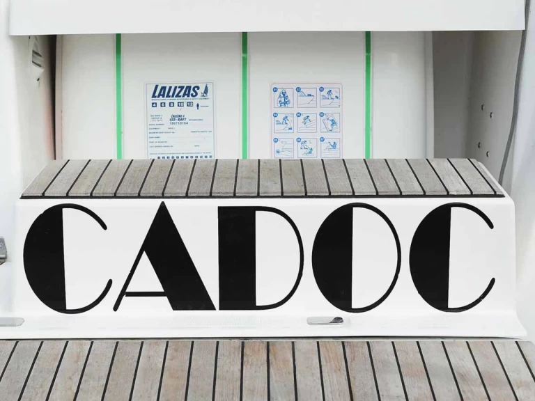 Dufour Dufour 460 Grand Large charter bareboat eller skeppad i Trogir 