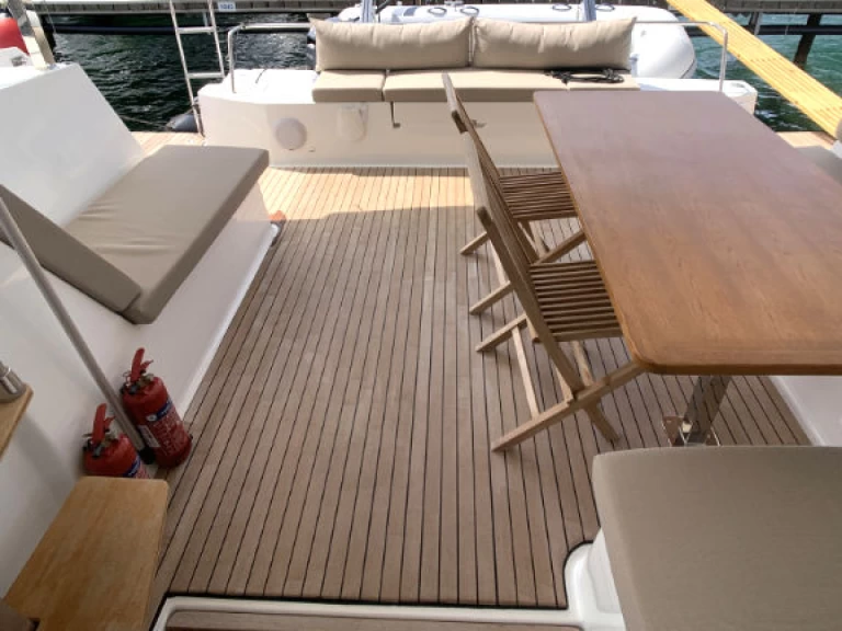 Uthyrning Katamaran  i Rogoznica - Fountaine Pajot Lucia 40