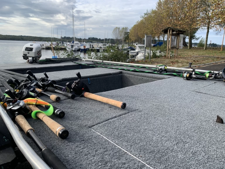 Hyra Motorbåt  med eller utan skeppare La Maltiere Lacanau 