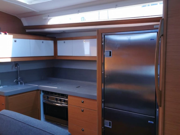 Uthyrning Segelbåt  i Alimos - Dufour Dufour 470