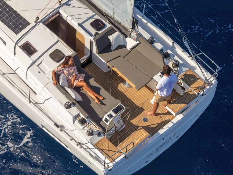 Yacht charter Šibenik  billig Hanse 410