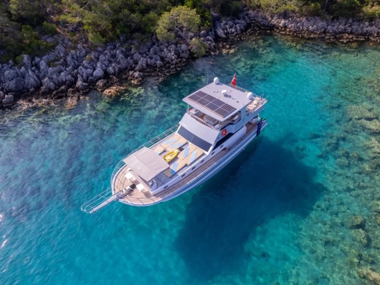 Uthyrning Segelbåt  i Marmaris -  Royal RTT