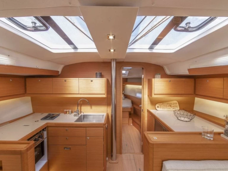 Uthyrning Segelbåt  Dufour med en båtlicens 