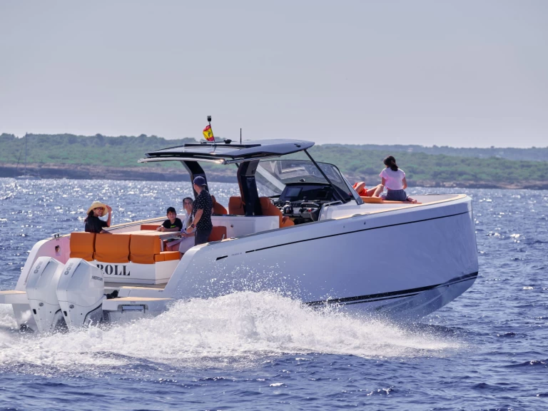 Hyr en Pardo Yachts Pardo 38 Ibiza Town 