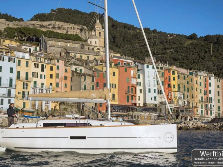 Yacht charter Heiligenhafen billig Dufour 310