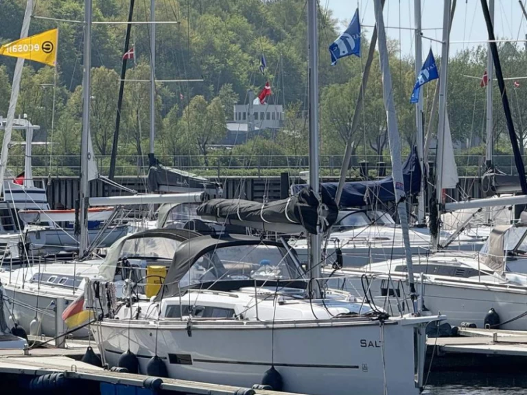 Hyra Segelbåt  med eller utan skeppare Dufour Flensburg 