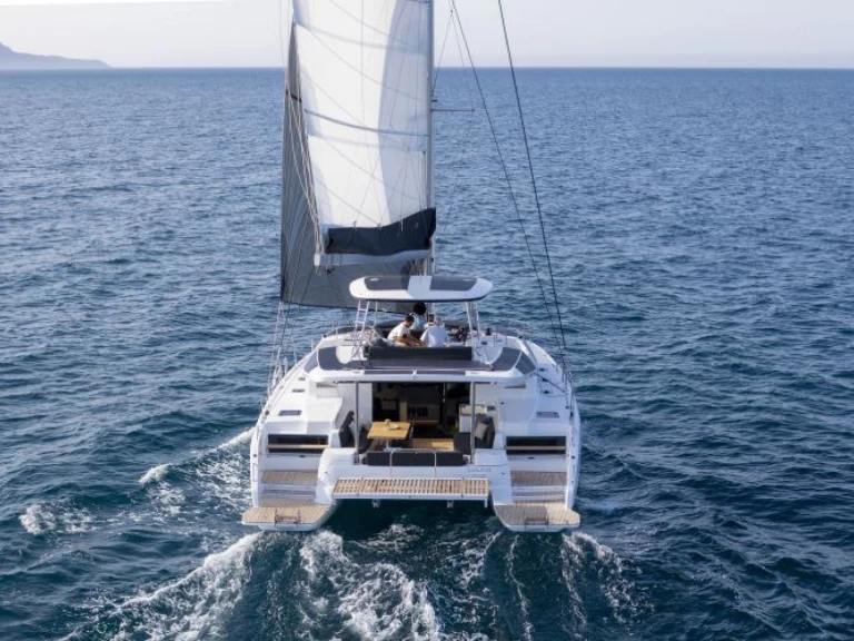 Uthyrning Katamaran  Lagoon med en båtlicens 