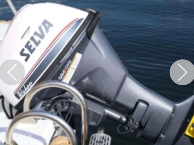 Båtuthyrning Silver Yacht Silver yacht 4'95 i Sant Antoni de Portmany på Samboat 