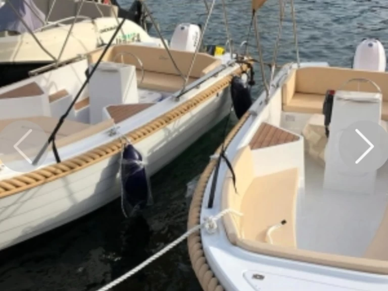 Hyra Motorbåt  med eller utan skeppare Silver Yacht Sant Antoni de Portmany 