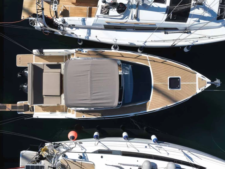 Båtuthyrning Nuva yachts  Nuva M9 Cabin i Palma de Mallorca på Samboat 